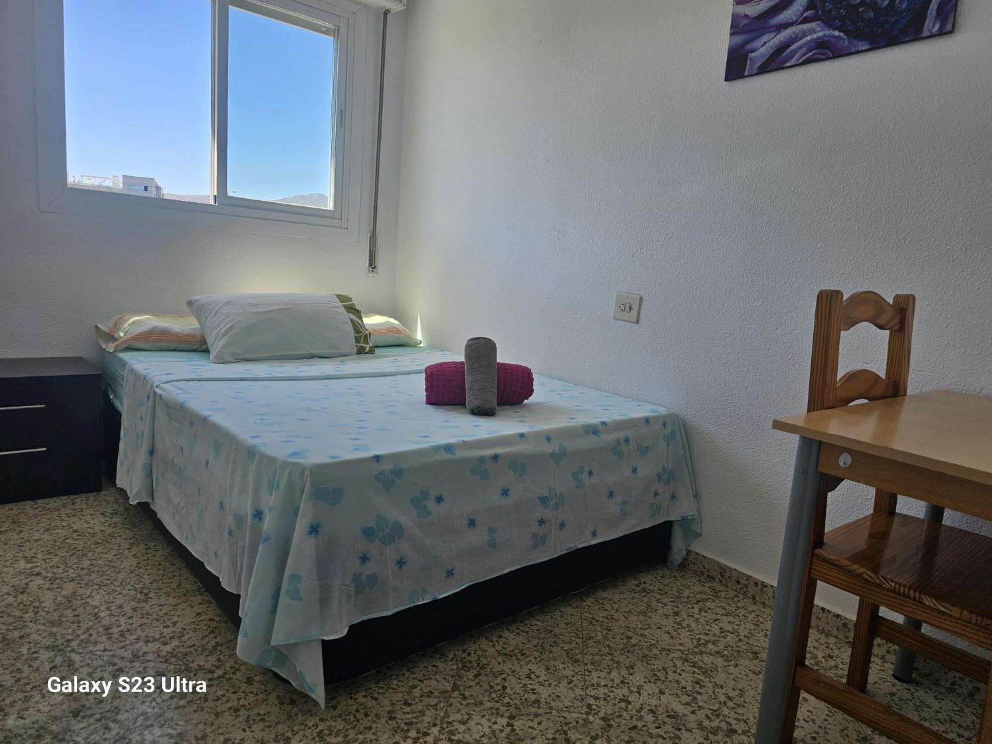 C Habitacion Preciosa Grande Privada Centro Y Cerca De La Playa Wi-fi Privat bolig Málaga