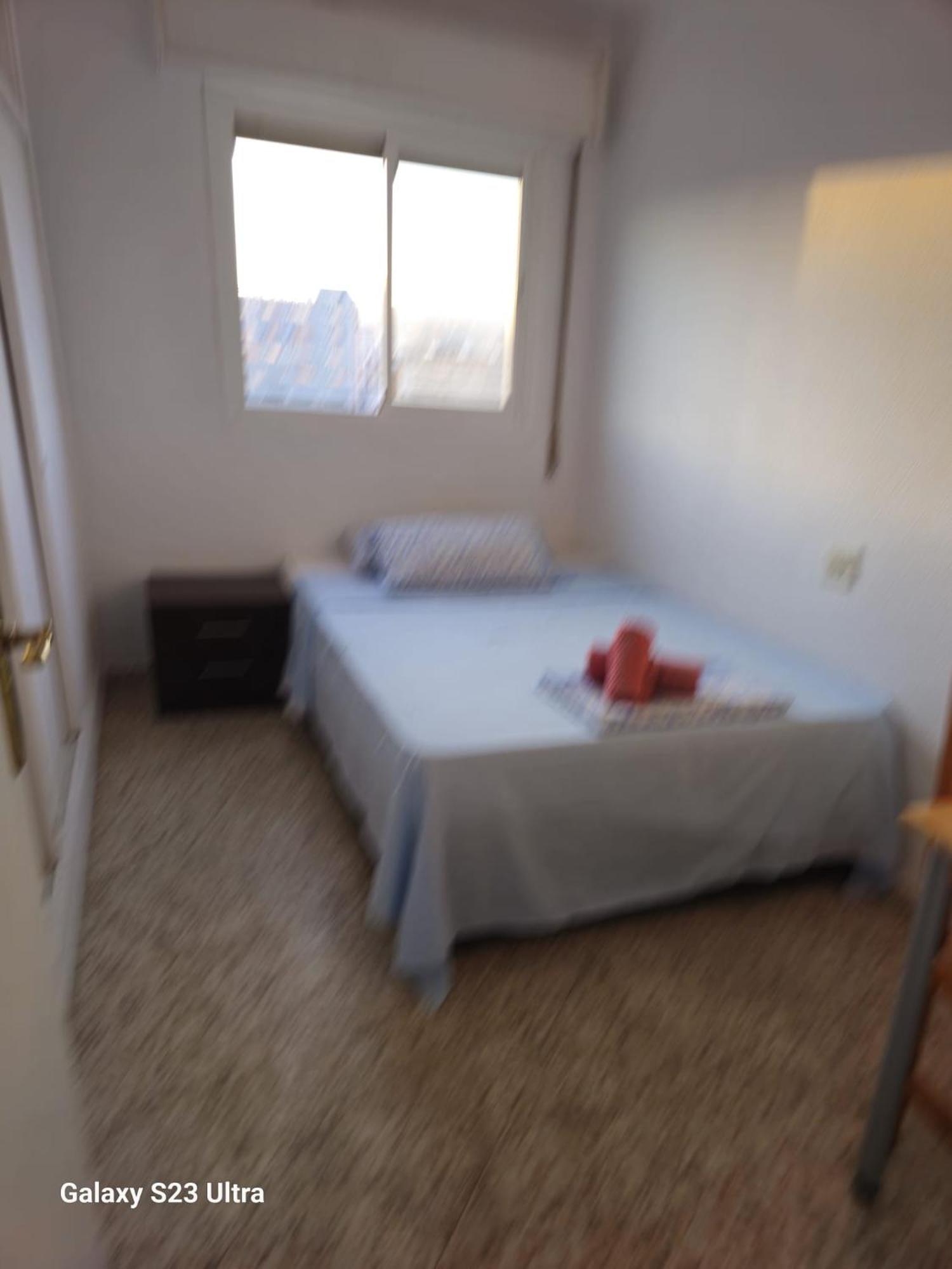 C Habitacion Preciosa Grande Privada Centro Y Cerca De La Playa Wi-fi Málaga