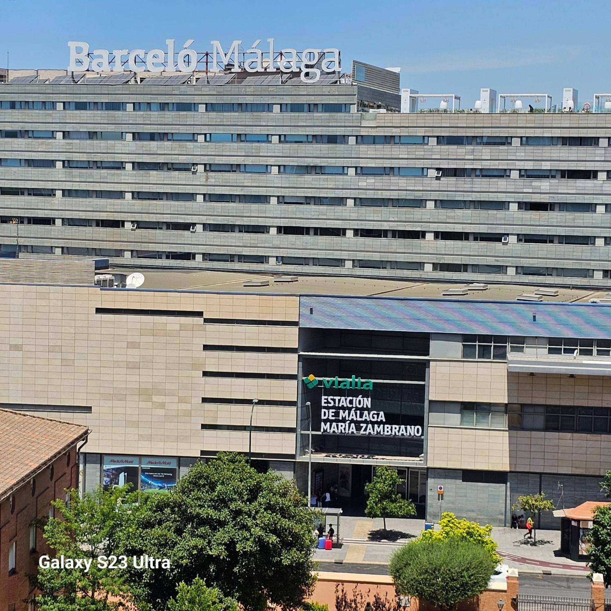 C Habitacion Preciosa Grande Privada Centro Y Cerca De La Playa Wi-fi Quarto em Acomodações Particulares Málaga